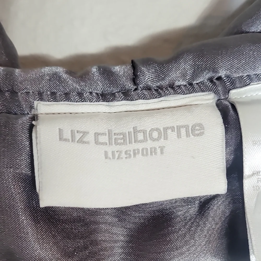 Vintage Liz Claiborne Women Velvet Coat Size L Snap Button Pockets Hood Gray